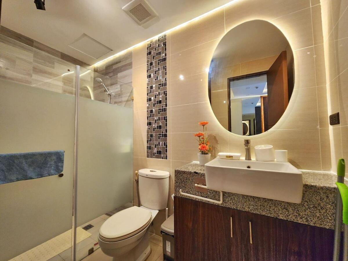 Hidden Zen 1 Bedroom Haven Mckinley Hill At The Florence
