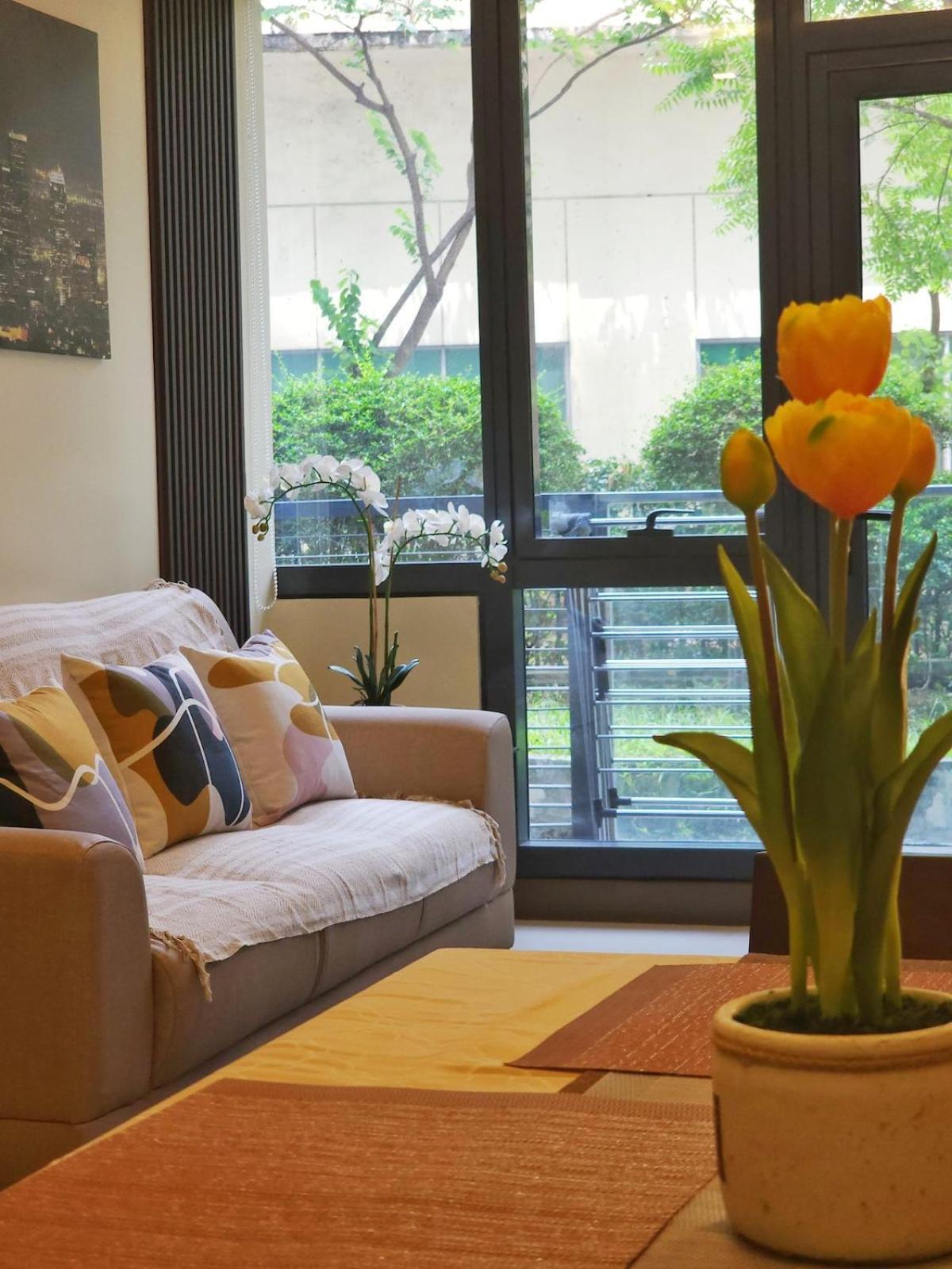 Hidden Zen 1 Bedroom Haven Mckinley Hill At The Florence Apartment