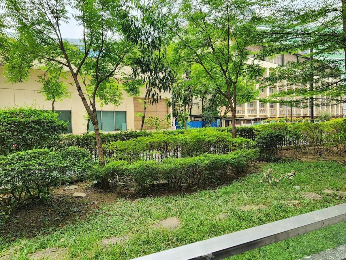 Hidden Zen 1 Bedroom Haven Mckinley Hill At The Florence Apartment *